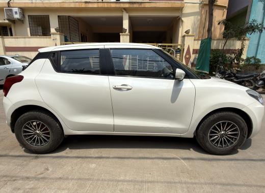 Maruti Suzuki Swift AMT